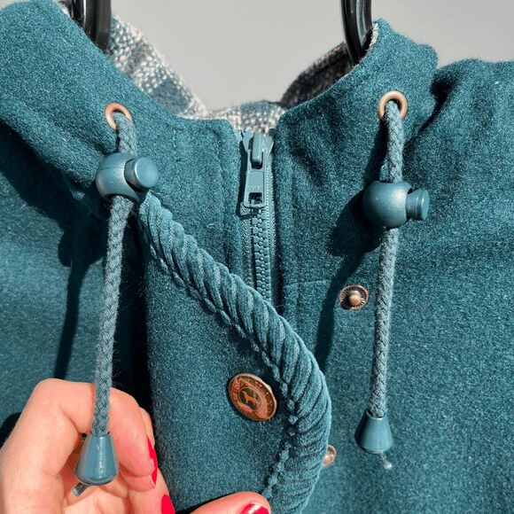 Vintage 80s Herman Kay Forest Green Plaid Hooded Wool Winter Coat, SZ 8 - Picture 7 of 10